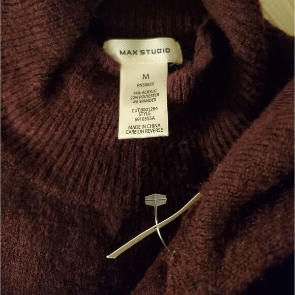 Max Studio Turtleneck Long Sleeve Knit Dress - Picture 9 of 10